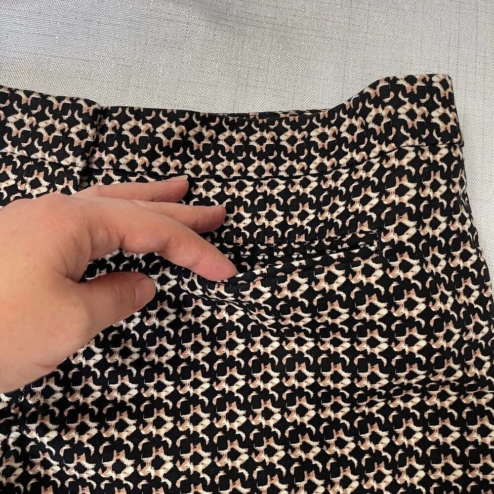 Cynthia Rowley womens geo pattern chino shorts size 10